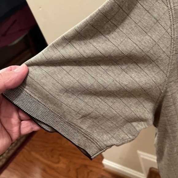 Men's Pullover Shirt, Haggar,‎ XL, Brown Stripes, No Pockets, Cotton/Polyester - Picture 4 of 4